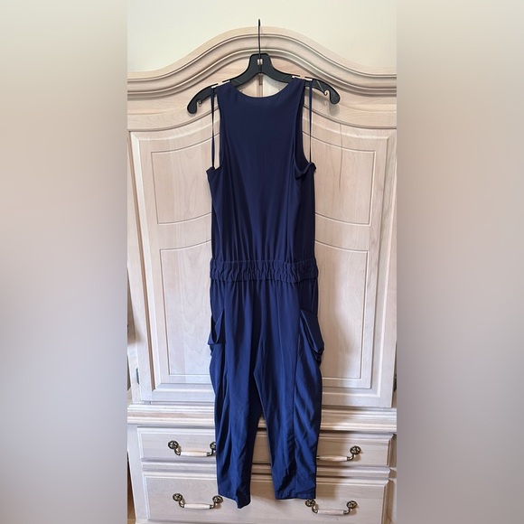 BCBG Silk Jumpsuit XXS - Picture 2 of 3